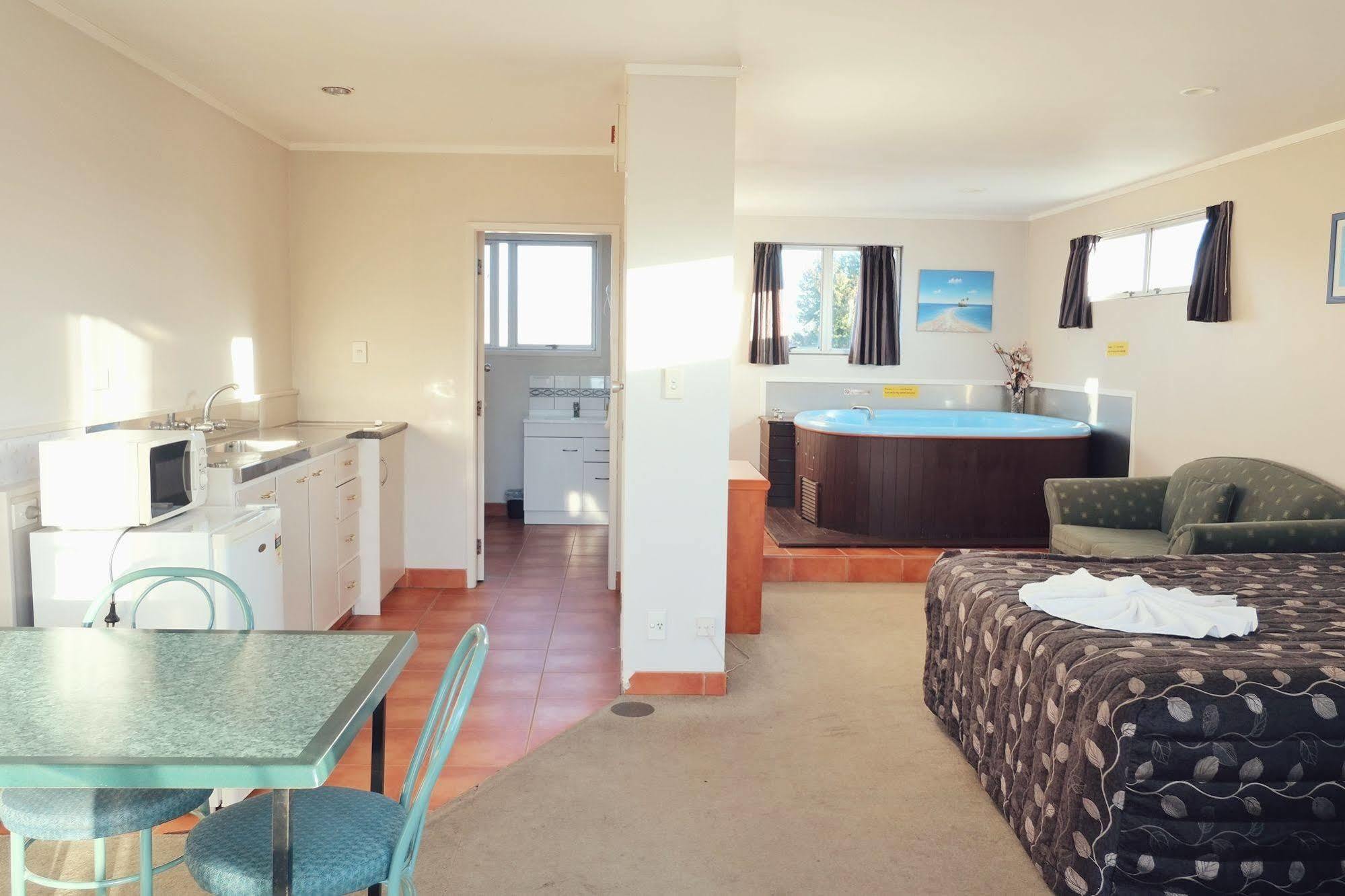 Gateway International Motel Роторуа Экстерьер фото